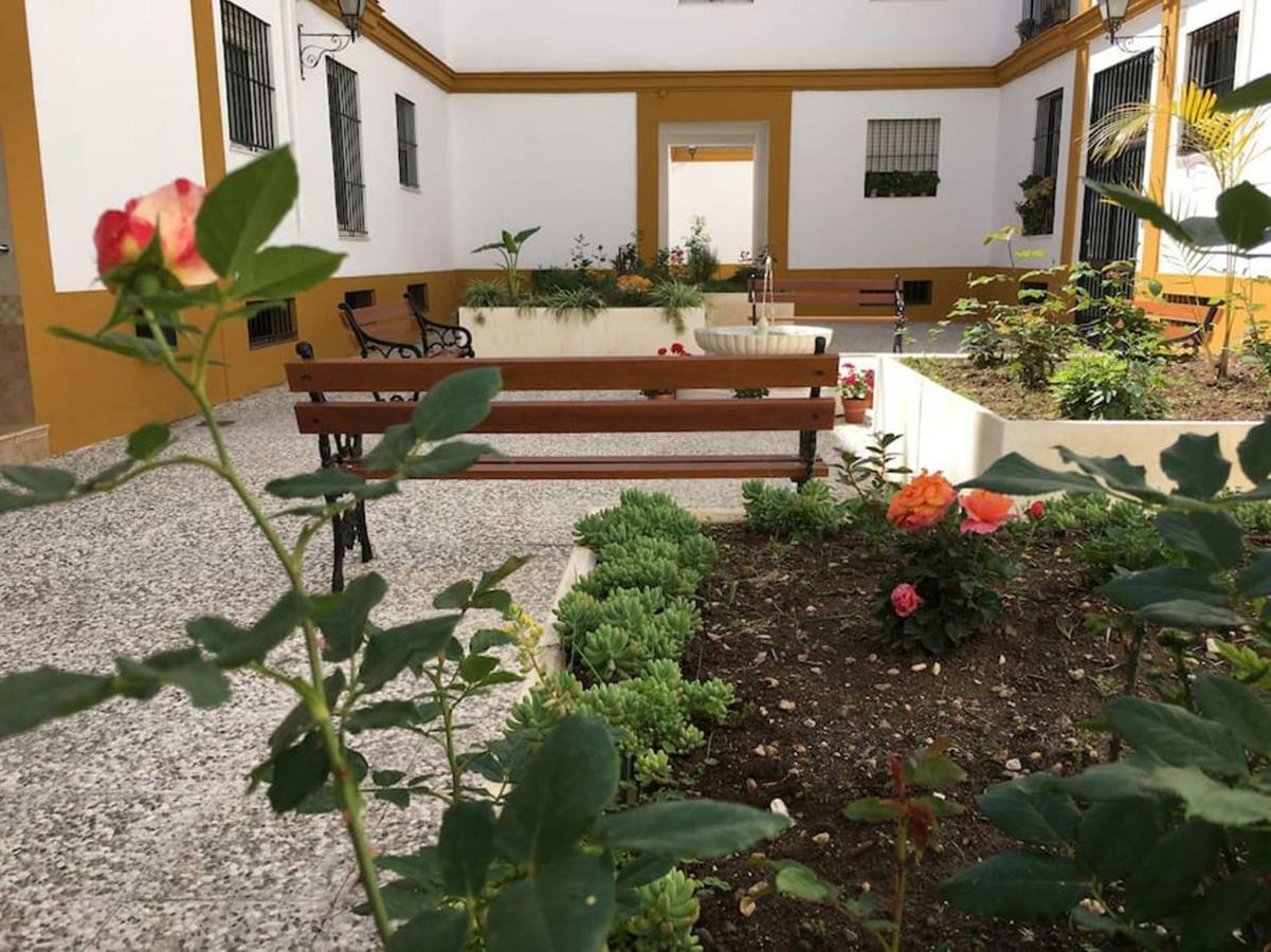 Apartamento Jardin De Santa Paula Севілья Екстер'єр фото