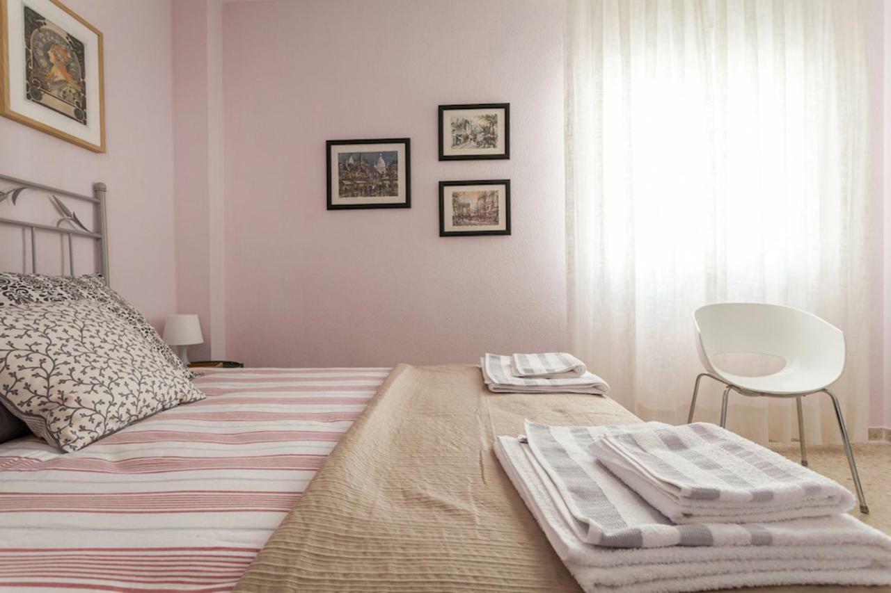 Apartamento Jardin De Santa Paula Севілья Екстер'єр фото